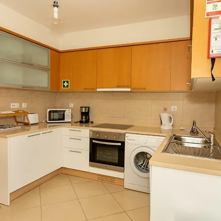 Cabanas Gardens - 2bed Penthouse Pool View - Wpcg 53 아파트 타비라