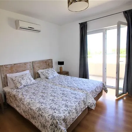 Cabanas Gardens - 2bed Penthouse Pool View - Wpcg 53